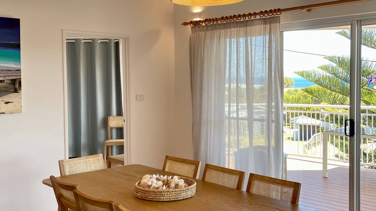 Gracetown House | Shorelands - *Close to beach, recently renovated, 2 living rooms*