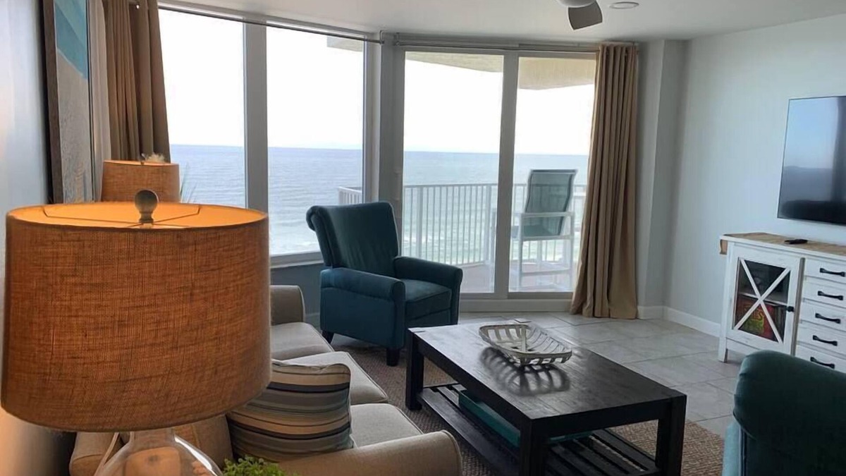 Daytona Beach Shores Condo | ShoresClub1006-DaytonaBeachShores-Oceanfront Views