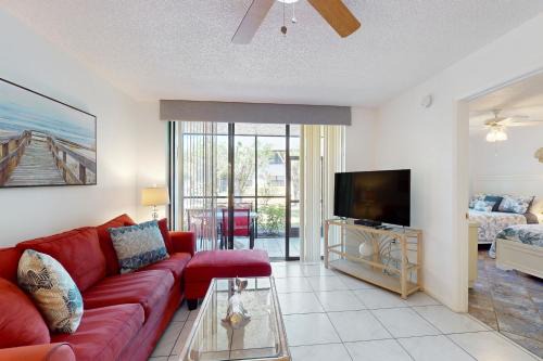 Trailer Estates Apartment | Shorewalk Villa