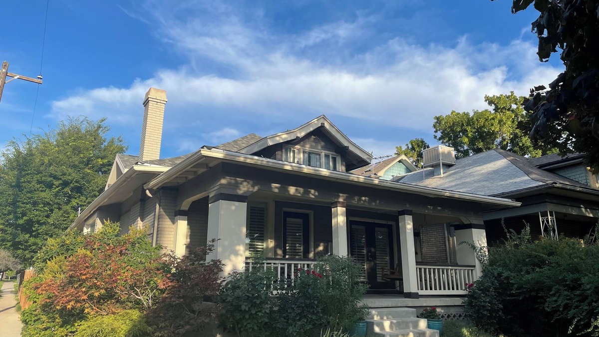 East Central House | Short drive from downtown in a friendly neighborhood! Pet Friendly
