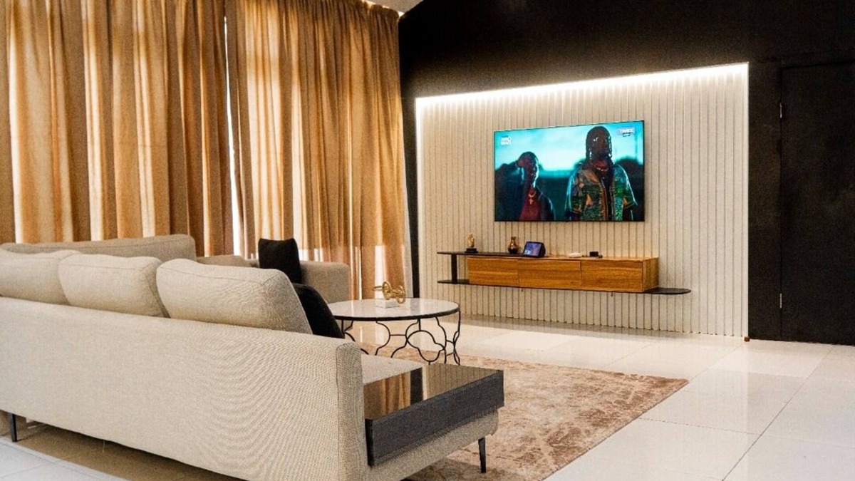 Ofin Apartment | Short-let apartment with an in-house cinema in Lekki