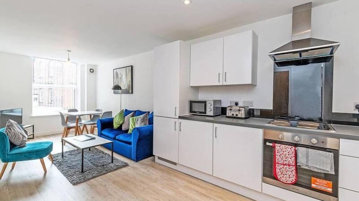 Preston Apartment | Short Term Apartment Preston With Parking