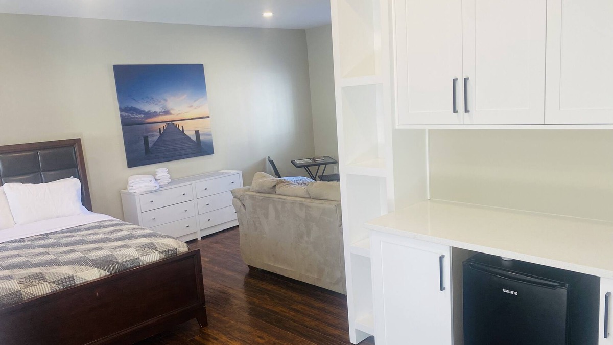 Regional District of Nanaimo House | Short Term Rental In NORTH NANAIMO