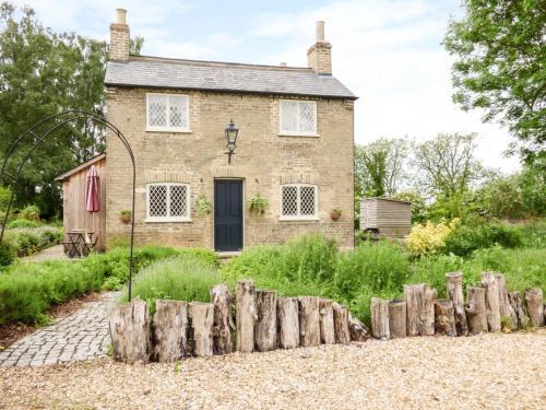 Biggleswade House | Shortmead Cottage