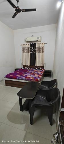 Korba Hotel | Shri mallick Mangalam