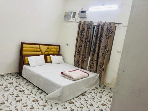 Misrikh House | Shri Yamuna Bhawan