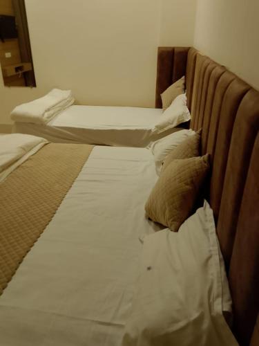 Govardhan Hotel | Shriji Hotel