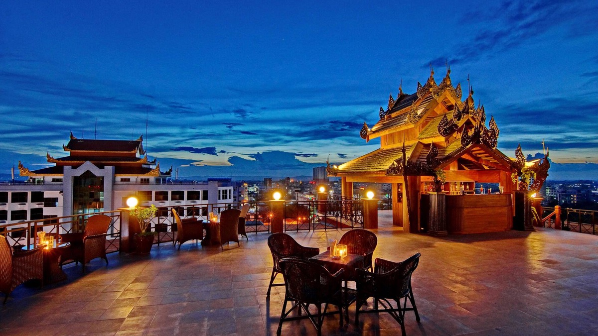 Mandalay Hotel | Shwe Ingyinn Hotel