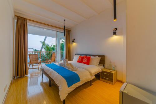 Thulusdhoo Island House | Si! Coral Inn