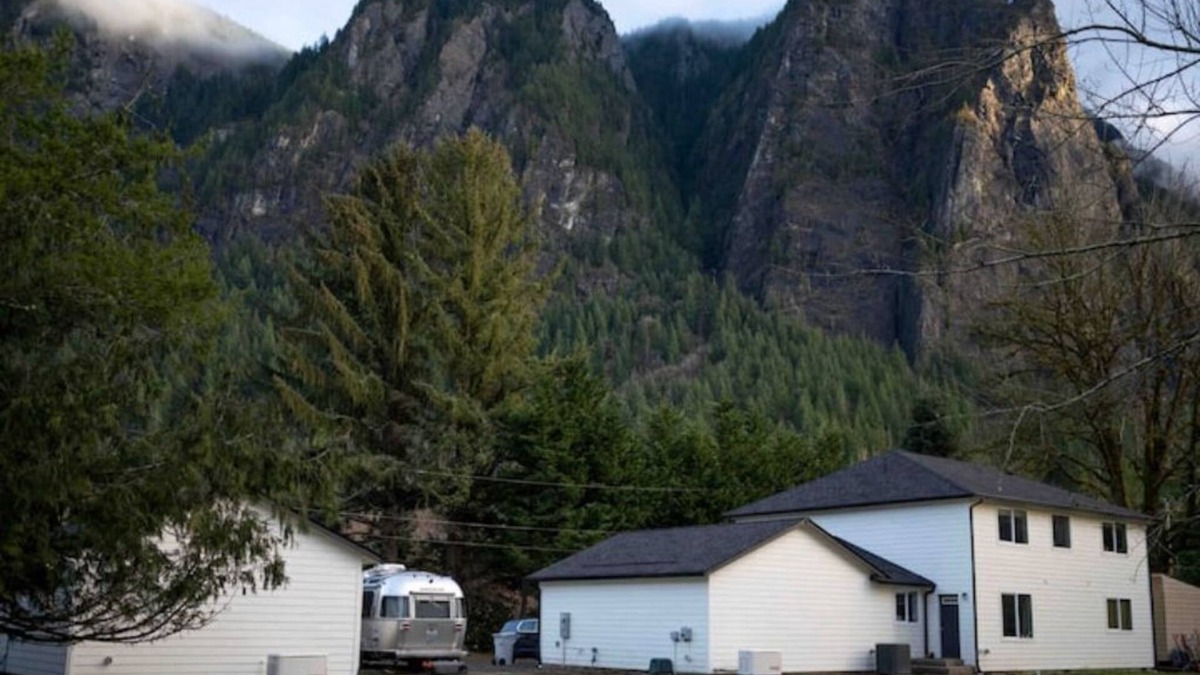 North Bend House | Si View.