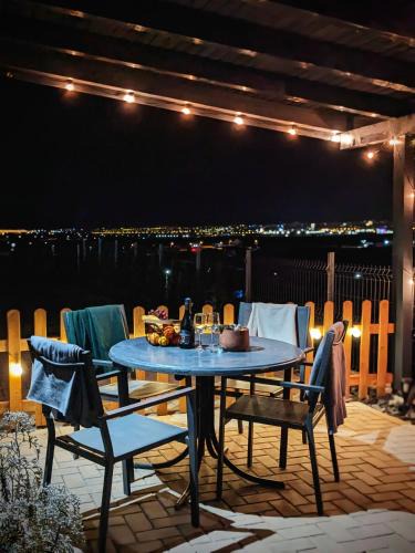 Sura Mare Apartment | Sibiu City Lights