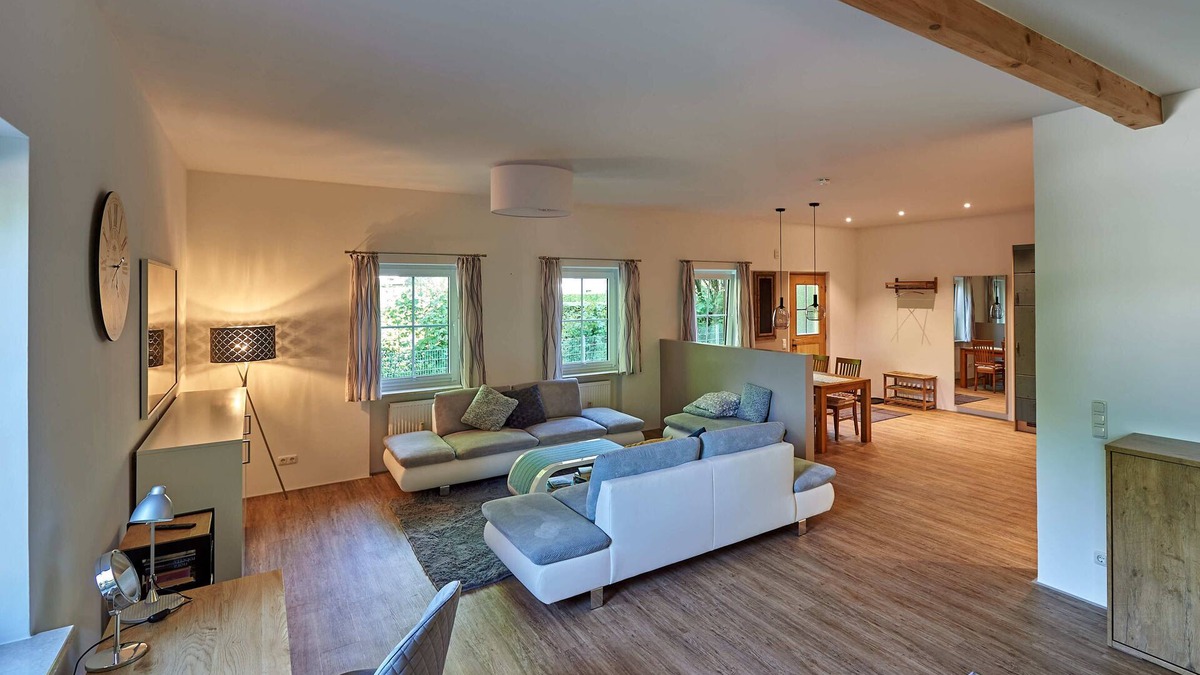 Hohenaschau im Chiemgau Apartment | Sicado-Loft vacation apartment 75 sqm, open-plan living room and bedroom, terrace
