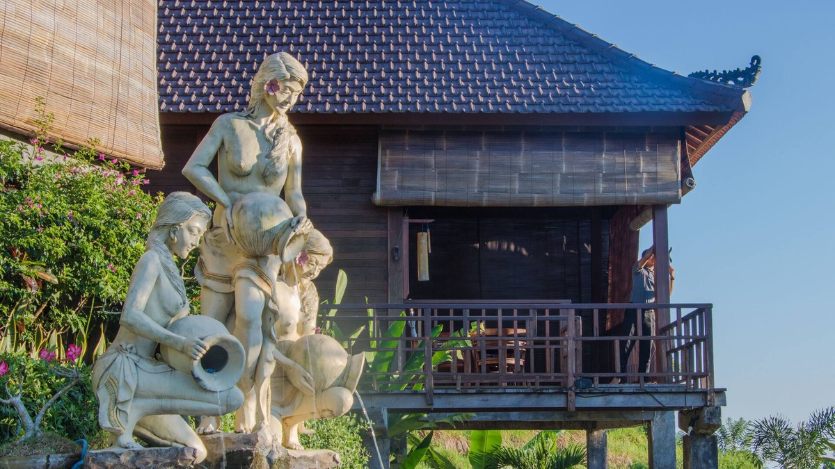 Sidemen Villa | Sideman Blissful BARONG VILLA: Room Arjuna