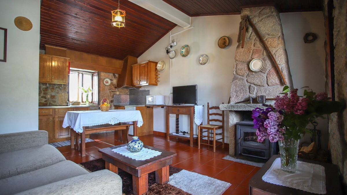 Sortelha Cottage | Sidewalk House Historic Village Village