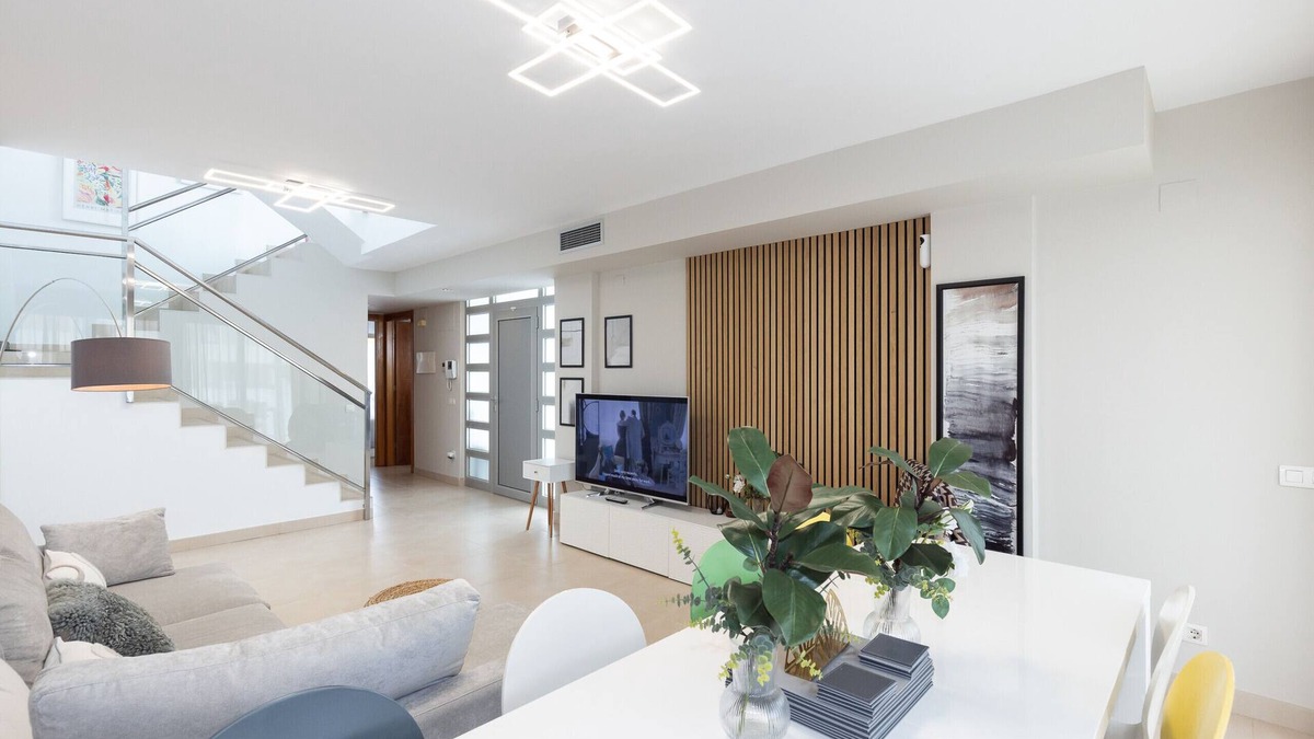 Cambrils Ski Chalet | SIENNA - Only Families House