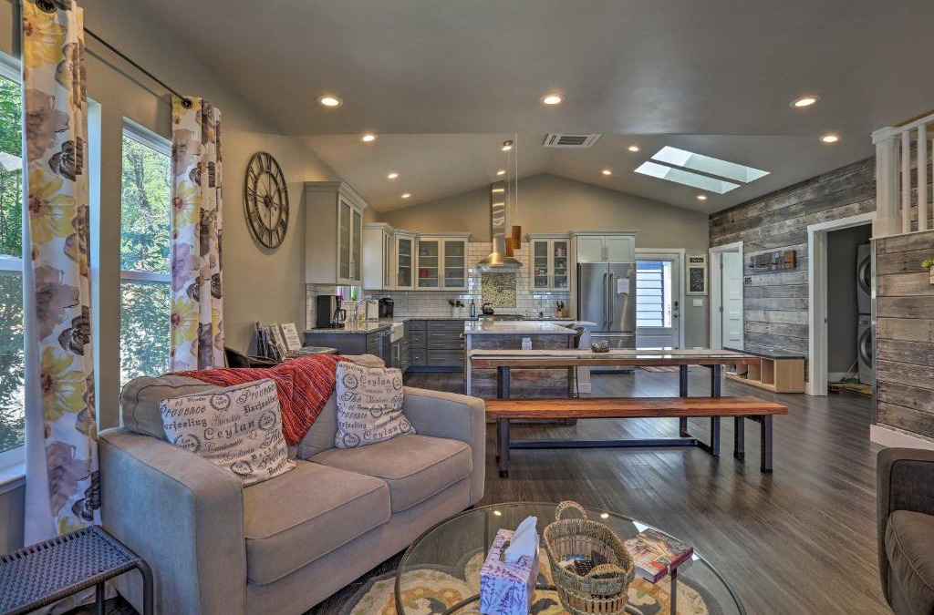 Diamond Springs House | Sierra Sunset Inn - 3 Miles to Placerville!