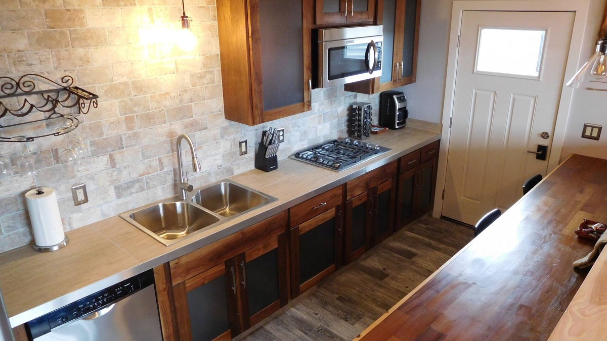 Alpine House | Sierra Vista Guest House-With Hot Tub For Stargazing-No Extra Cleaning/Pet Fees