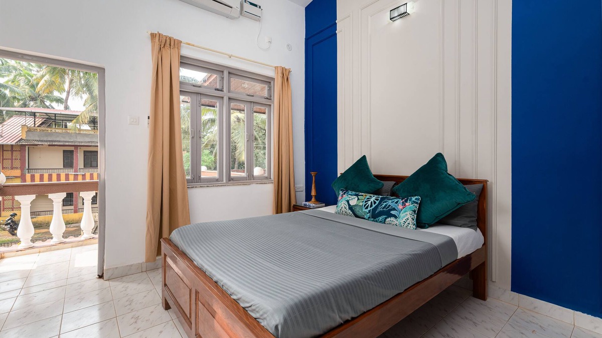 Gauravaddo Villa | Siesta by the Sea - 2 minutes walk to Candolim Beach