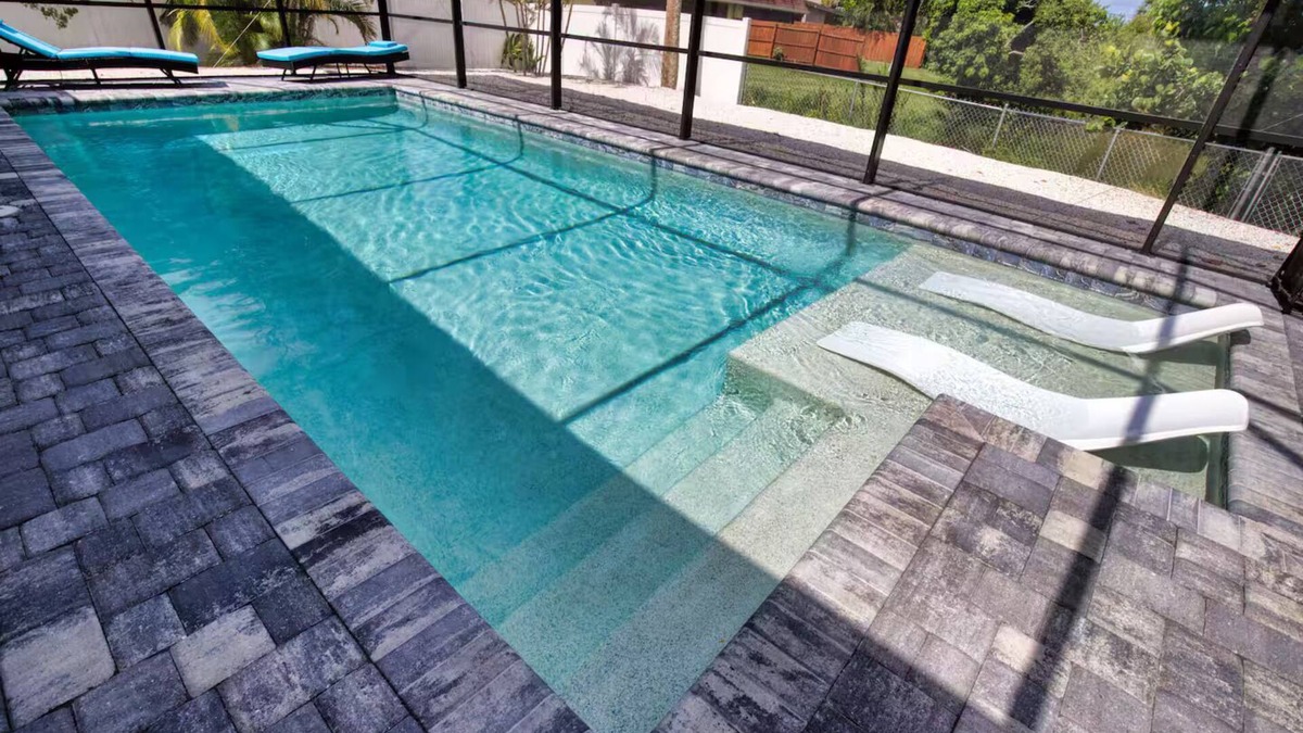 Gulf Gate Estates House | Siesta Key Paradise-Pool Oasis