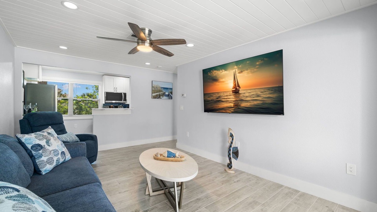 Siesta Key Condo | Siesta Key Waterfront Condo, Beachfront, Pool, Sunset View