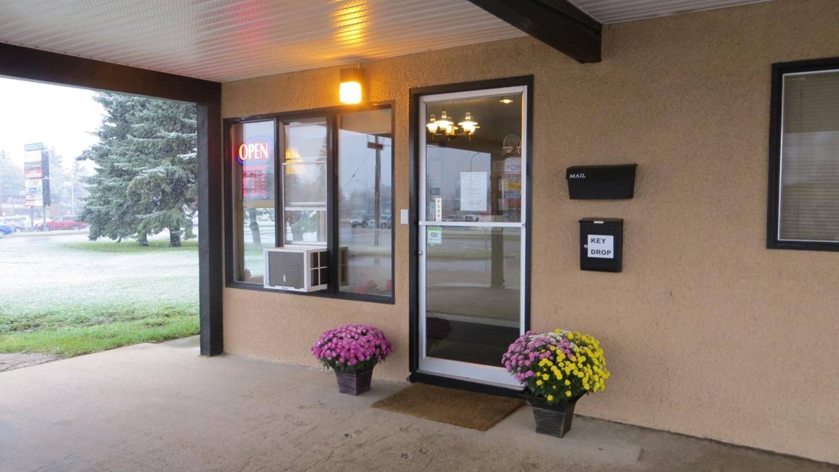 Olds Hotel | Siesta Motel