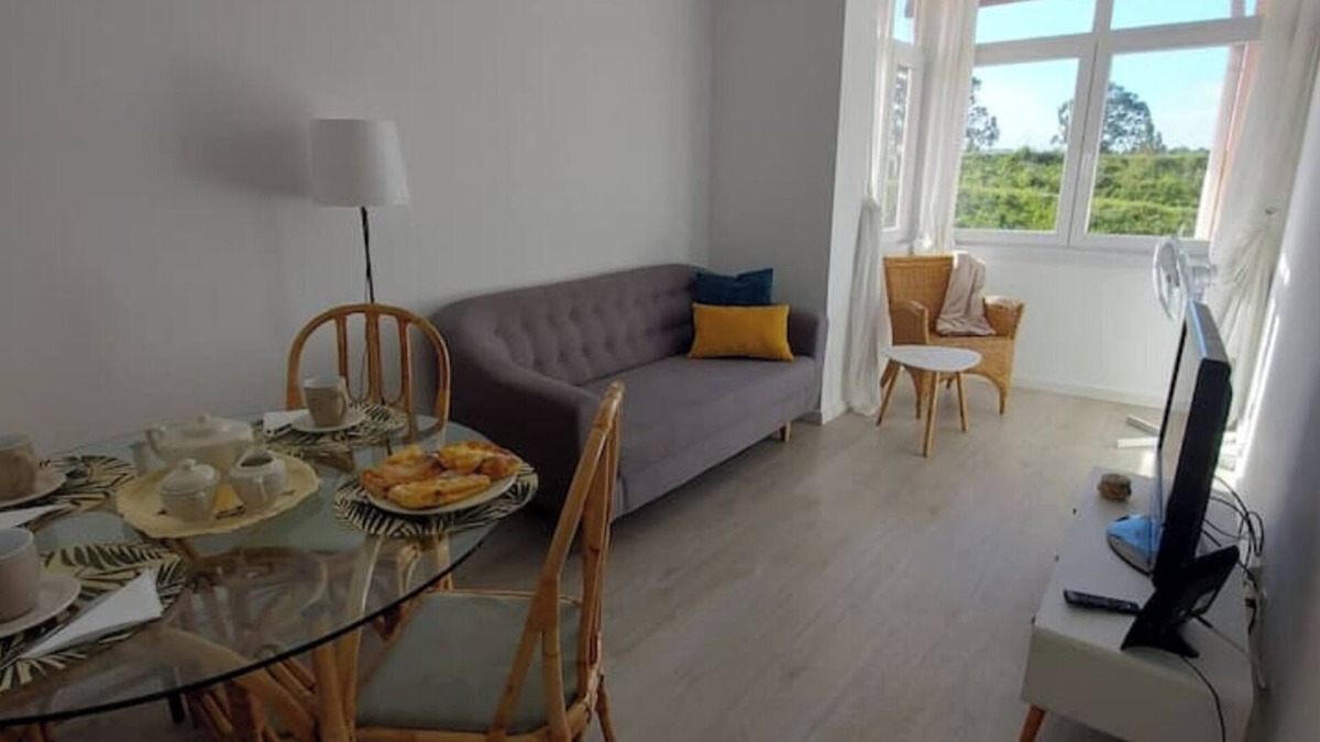 Carvoeira Apartment | Silence and the countryside in the city