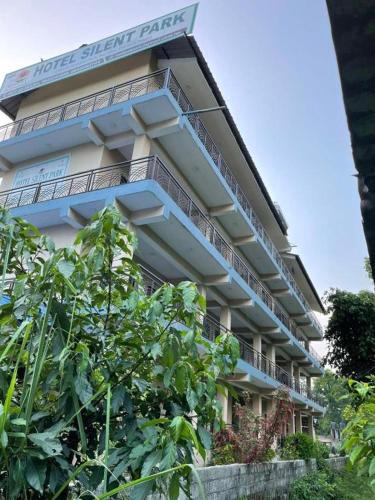 Sauraha Hotel | silent park