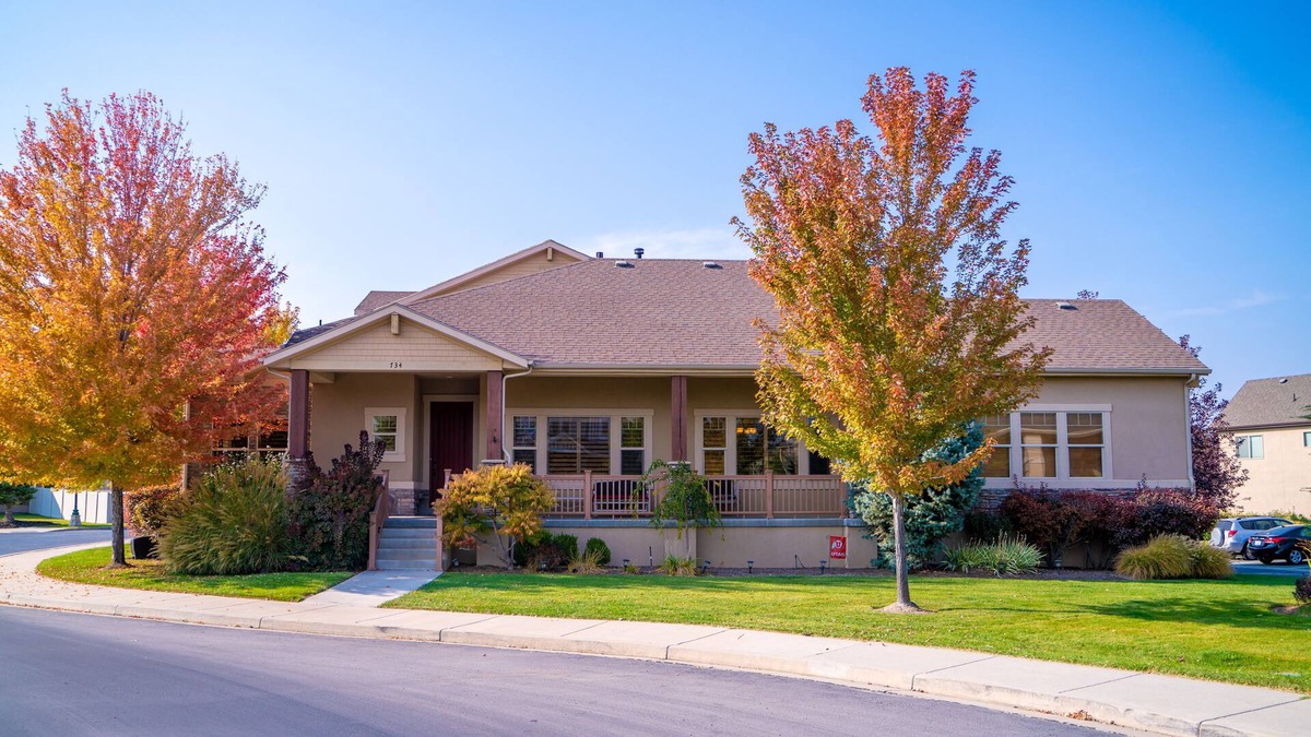 South Jordan House | Silicon Slopes Fully Furnished Executive Townhome