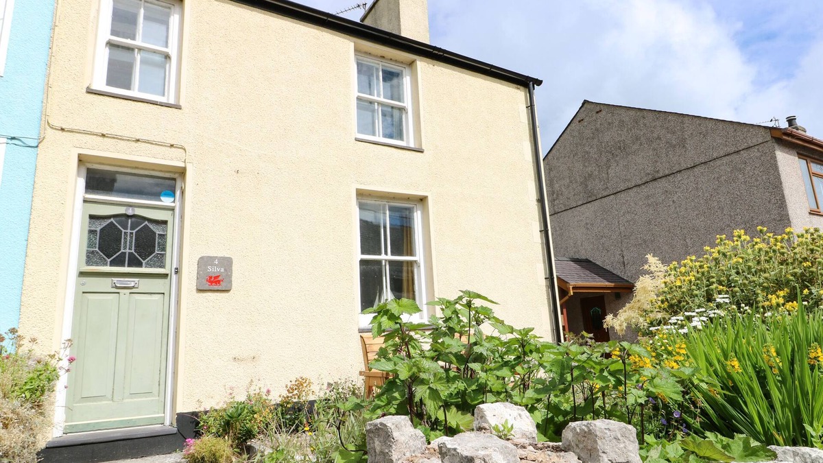 Penmon Cottage | SILVA, pet friendly, with open fire in Penmon