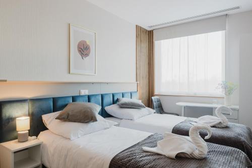 Stare Miasto District Apartment | Silver Apartments - Poznań - by Kramm Apartments