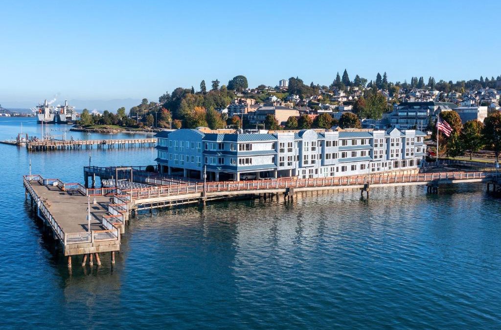 North End Hotel | Silver Cloud Hotel Tacoma Waterfront