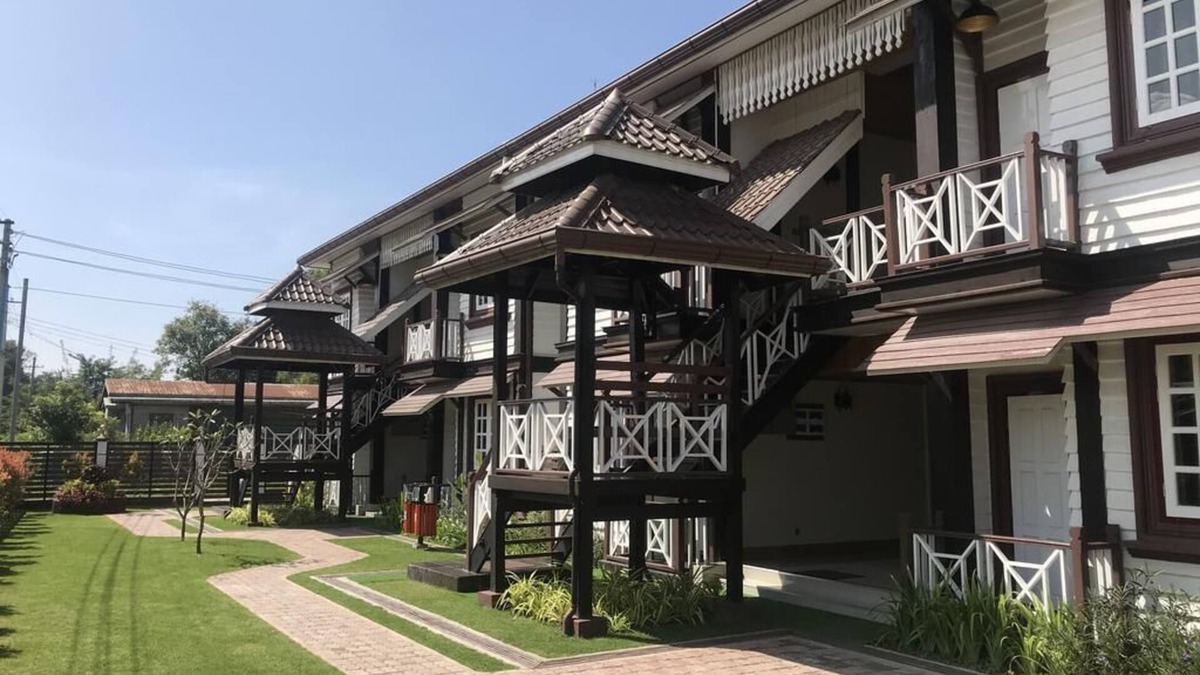 Nyaungshwe Hotel | Silver Lake Hotel