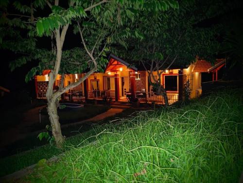 Chikkamagaluru House | SilverCloud Homestay