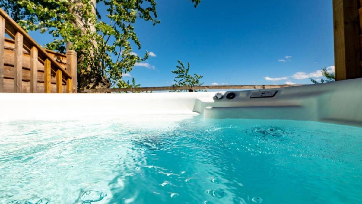 Perth Cabin | Silverwood Luxury Lodge Resort