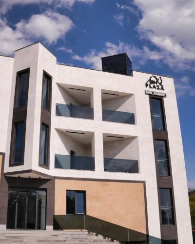 Vagharshapat Hotel | Sim Plaza Hotel