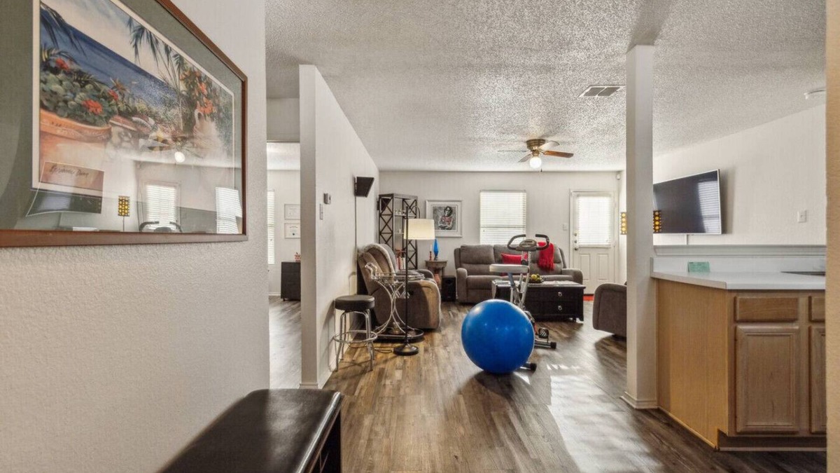 Mesquite House | Simple and Sweet 2 Bed 2 Bath
