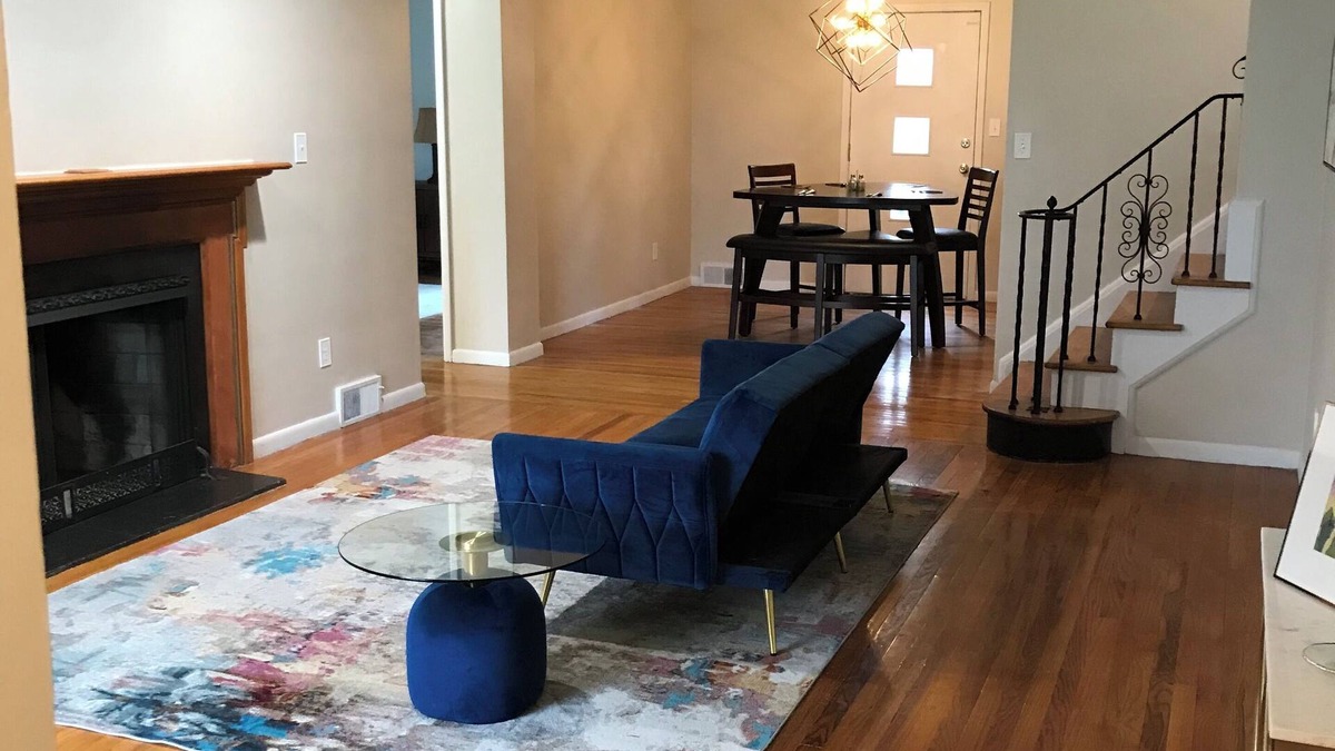 Cleveland Heights House | Simple, Chic 3-bedroom house in Cleveland Heights- Close to Cleveland Clinic
