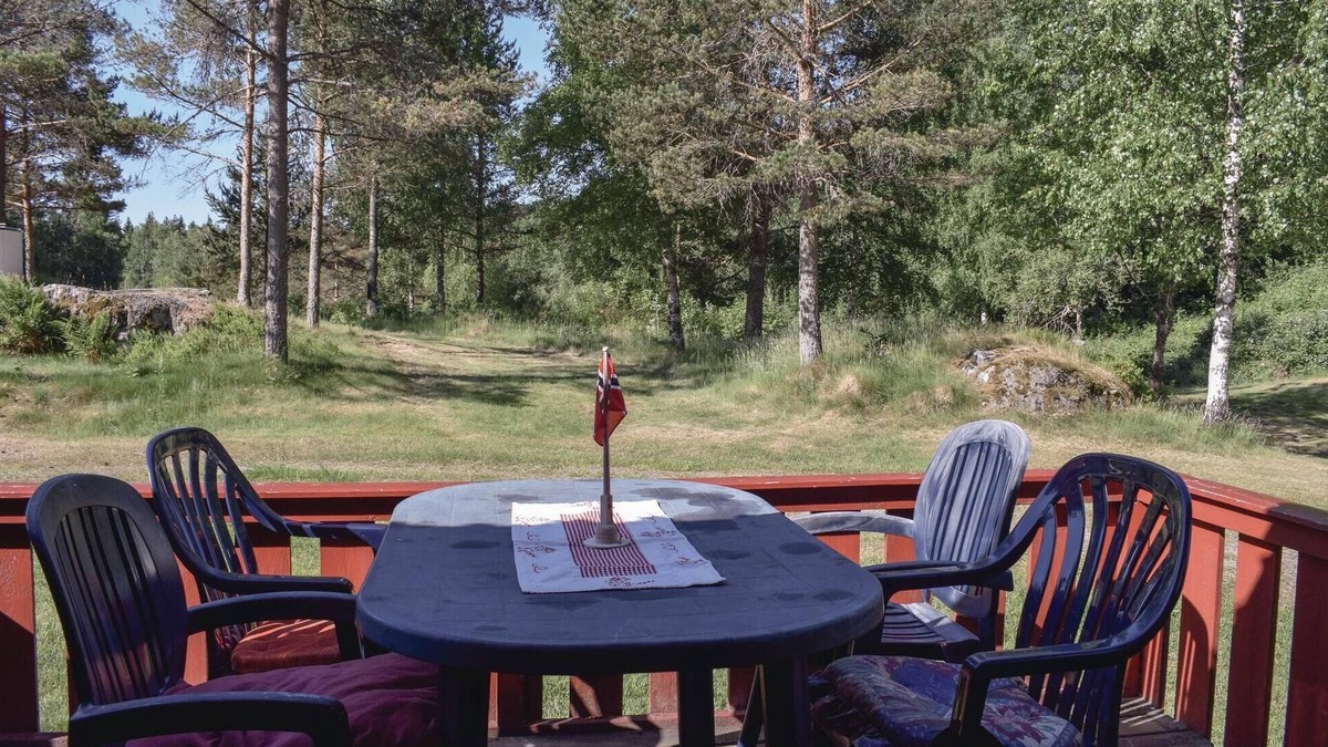 Kragero House | Simple holiday home in Telemark, in a rural location yet not far from the coast.