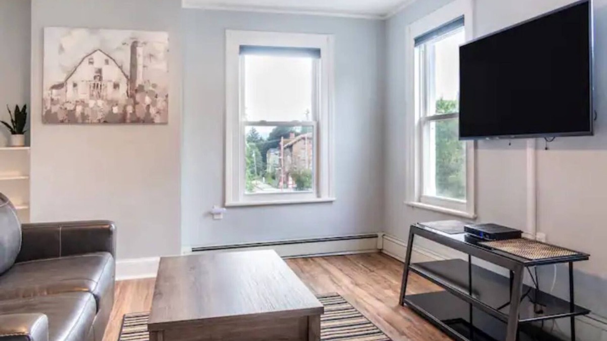 Newburgh Apartment | Simple Modern Elegance with Hudson Valley Mountains backdrop, 3rd Fl