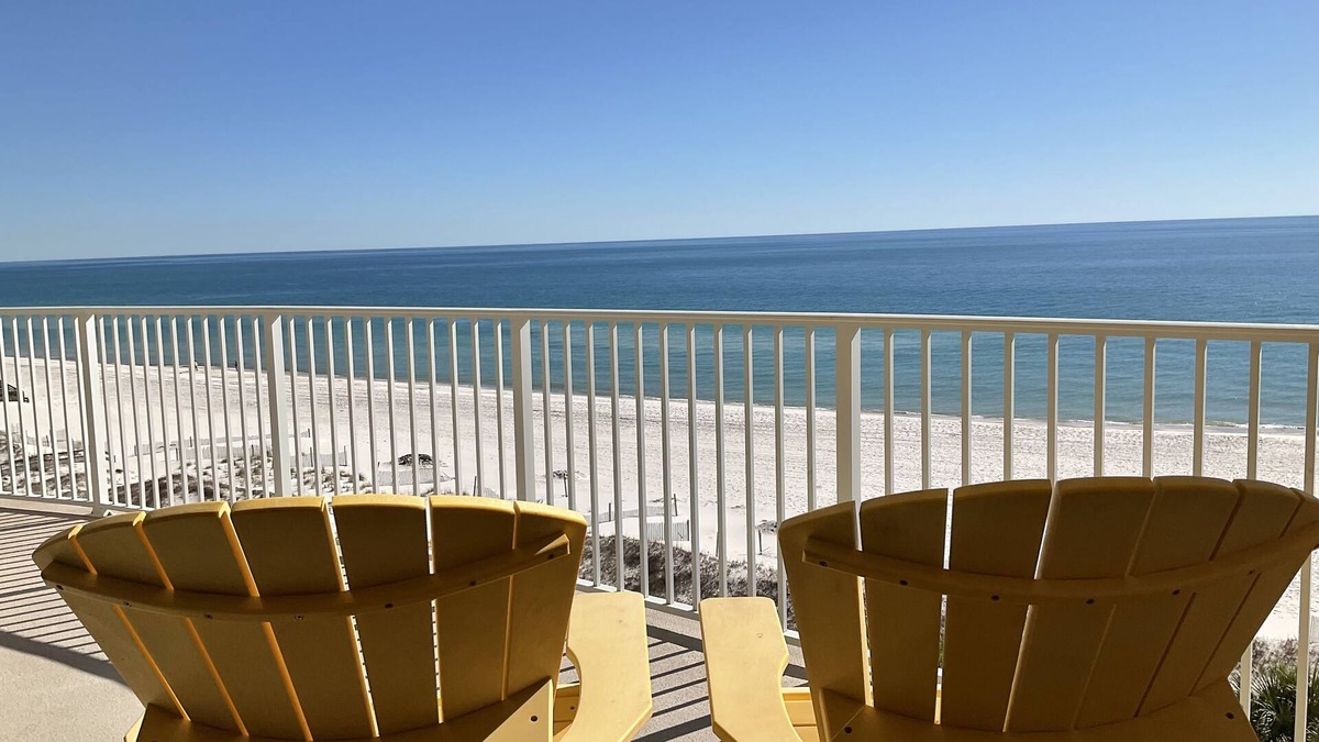 Orange Beach East Condo | Simply Irresistible 2 *Gulf Front View*Make A Reservation For Fun At The Beach!