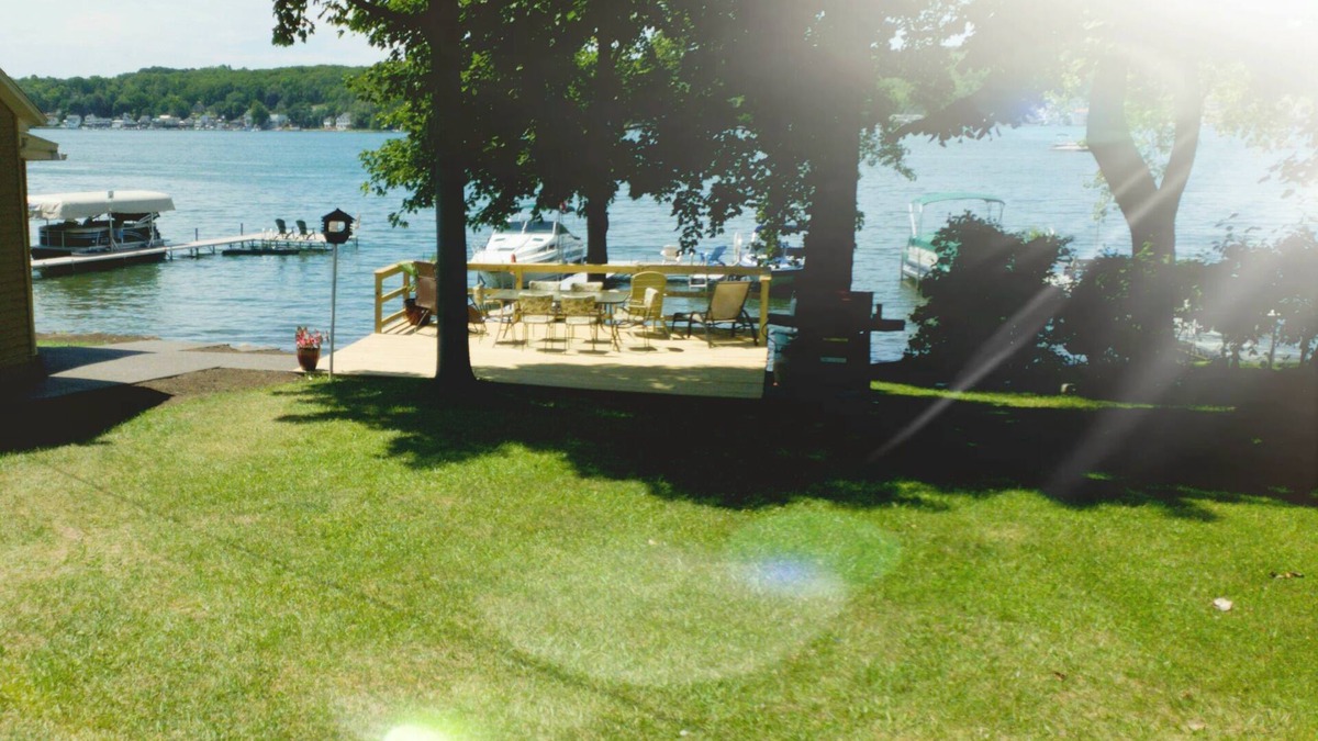 Livonia House | Simply Serenity