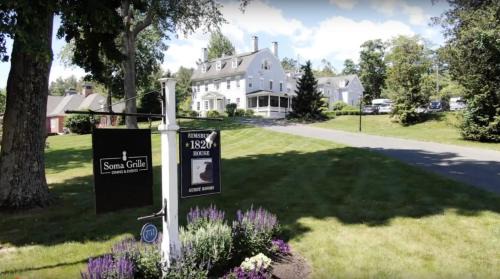 Simsbury Center Hotel | Simsbury 1820 House