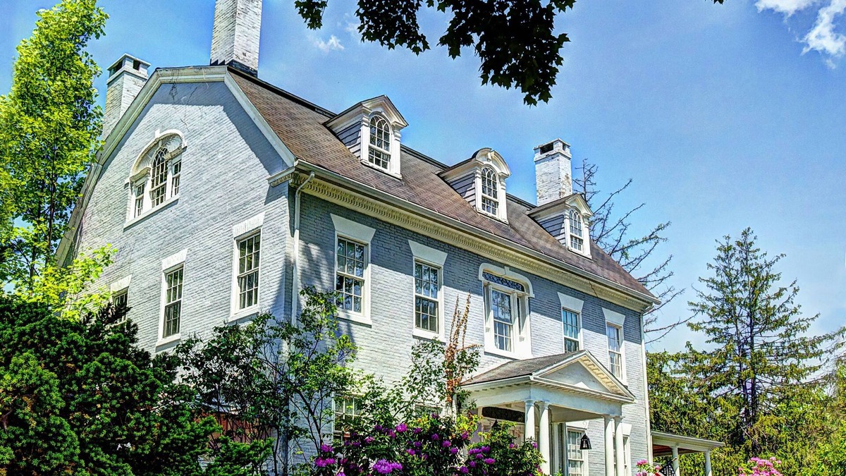 Simsbury Center Bed & Breakfast | Simsbury 1820 House