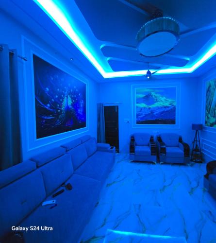 Hazratganj Bed & Breakfast | Singh's house
