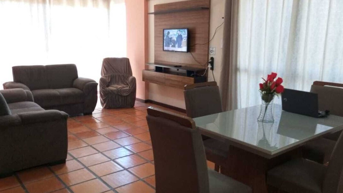 Ilheus Apartment | Single apartment per floor, city center, two parking spaces and swimming pool