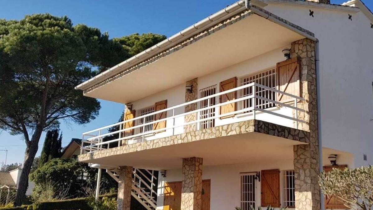 Macanet de la Selva House | Single-family house of 160m2 with land of 600m2 with capacity for 6 people