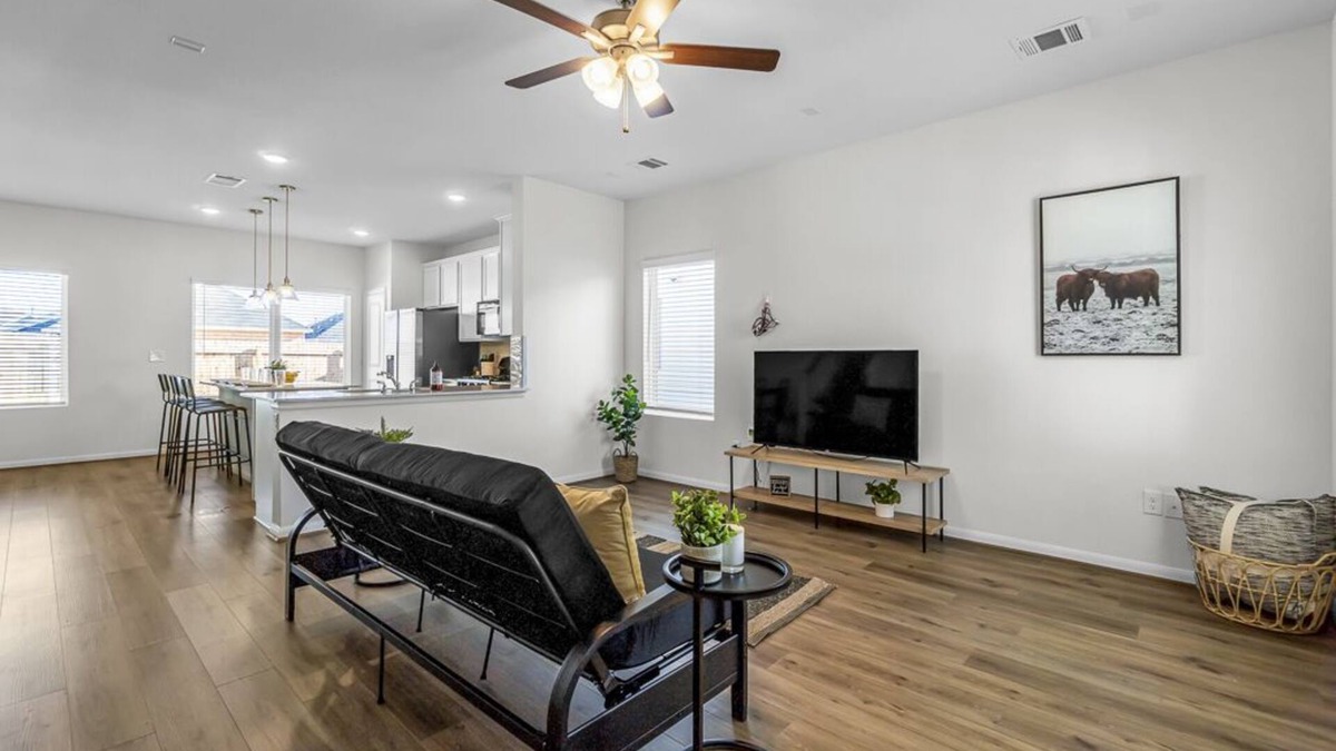 Hutto House | Single Family Home 25 Minutes from Downtown