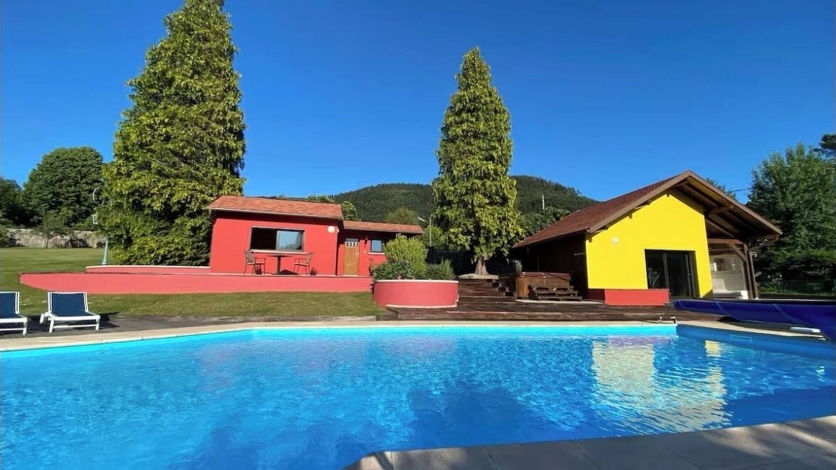 Allarmont Cabin | Single-family home in the heart of a Vosges village