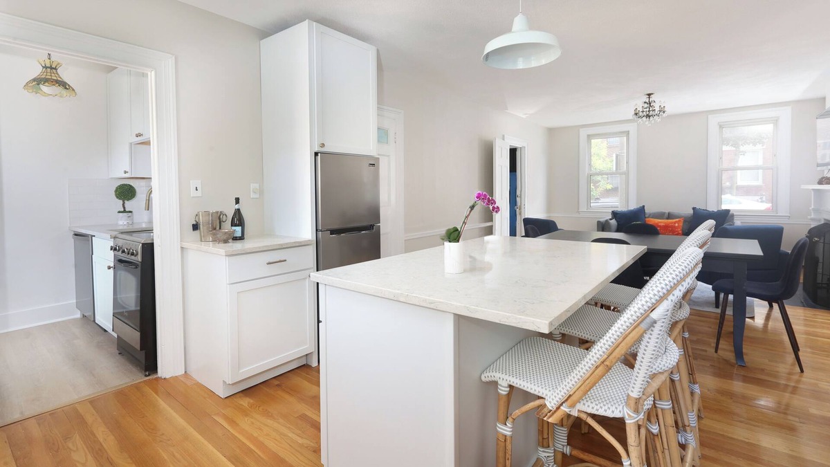 Thompson Square - Bunker Hill House | Single family - One Block to the Historic Bunker Hill Monument!