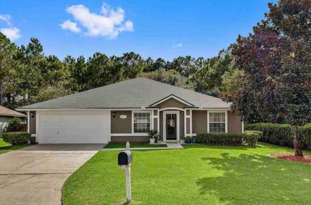Westside House | Single house: 12guests,4bds/2baths,large backyard.